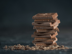 Chocolate on the table | Шоколад на столе