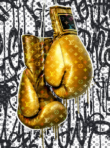 Gloves and graffiti | Перчатки и граффити
