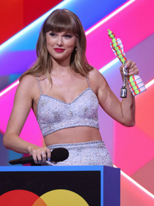 Taylor Swift | Тейлор Свифт