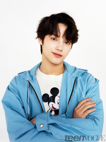 Tomorrow X Together - Teen Vogue (Коллекция постеров №2): Huening Kai