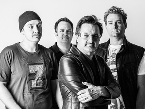 U2
