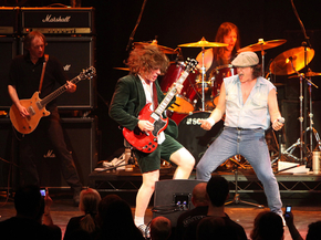 AC DC