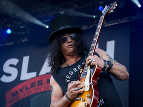 Slash | Слэш