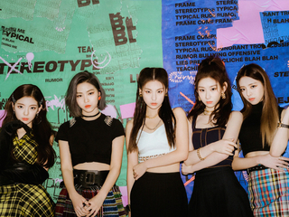 Категория постеров и плакатов Itzy