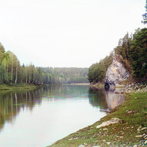 Камень