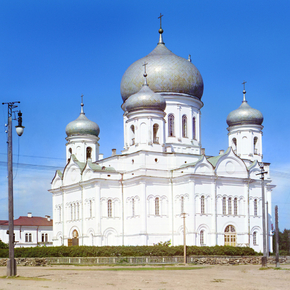 Кафедральный Святодуховский собор в Петрозаводске Кафедральный Святодуховский собор в Петрозаводске