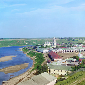 Старица, вид от Борисоглебского собора