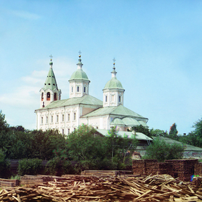 Смоленск. Петропавловская церковь XII века