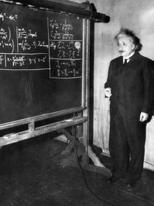 Albert Einstein | Альберт Эйнштейн