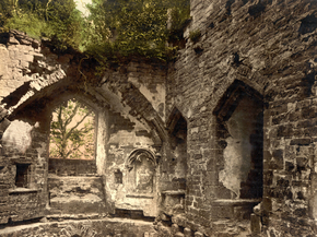 Castle, the chapel, Goodrich, England