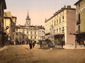 Hotel de ville place, Orange, Provence, France