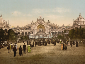 Le Chateau d'eau and plaza, Exposition Universal, 1900, Paris, France