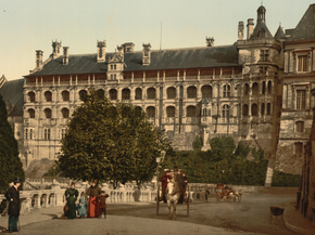 The Castle, wing of Francis I, the facade, Blois, France