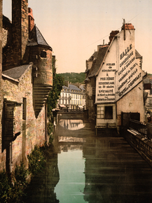 The footbridge of the Steir, Quimper, France
