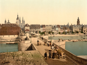 Old Rhine Bridge, and town, Wurzburg, Bavaria, Germany