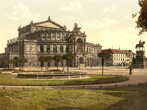 The theatre, Altstadt, Dresden, Saxony, Germany