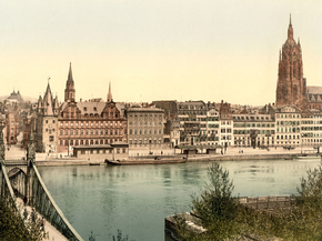 Untermainquai, Saalhof and Cathedral, Frankfort on Main, Germany