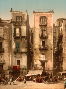 Narrow streets, Naples, Italy