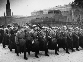 Парад на Красной площади в 1941