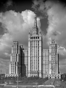 Жилой дом на Кудринской площади