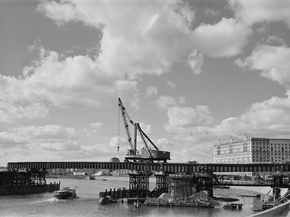 Строительство Новоарбатского моста