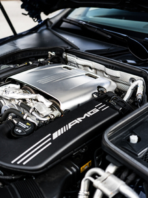 Двигатель автомобиля Mercedes