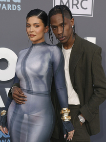 Travis Scott and Kylie Jenner | Трэвис Скотт и Кайли Дженнер