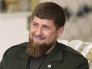 Категория постеров и плакатов Рамзан Ахматович Кадыров