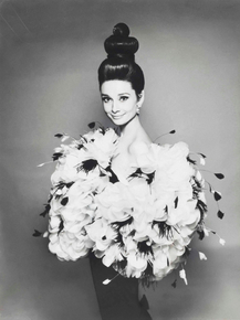 Audrey Hepburn | Одри Хепбёрн в Yves Saint Laurent