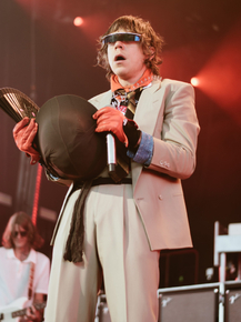 Cage the Elephant