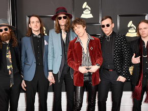 Cage the Elephant