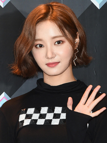 Yeonwoo | Ёну