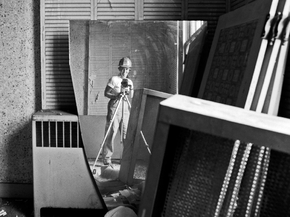 Dorothea Lange | Доротея Ланж - Женщина делает селфи перед зеркалом